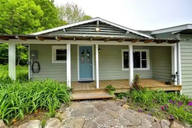 Base-Color-for-Outdoors-615x410.jpg