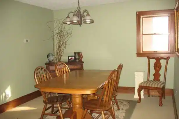 Dining-Space--615x410.jpg