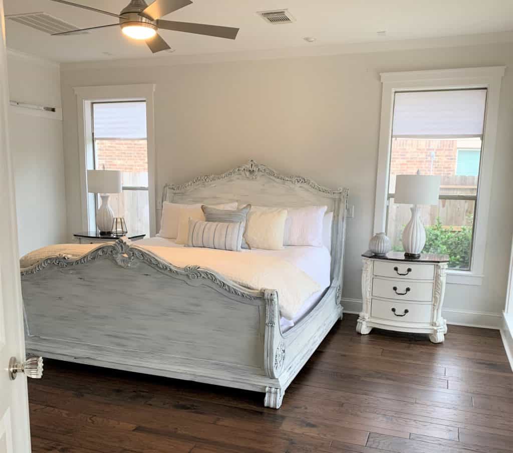 Sherwin williams origami white deals