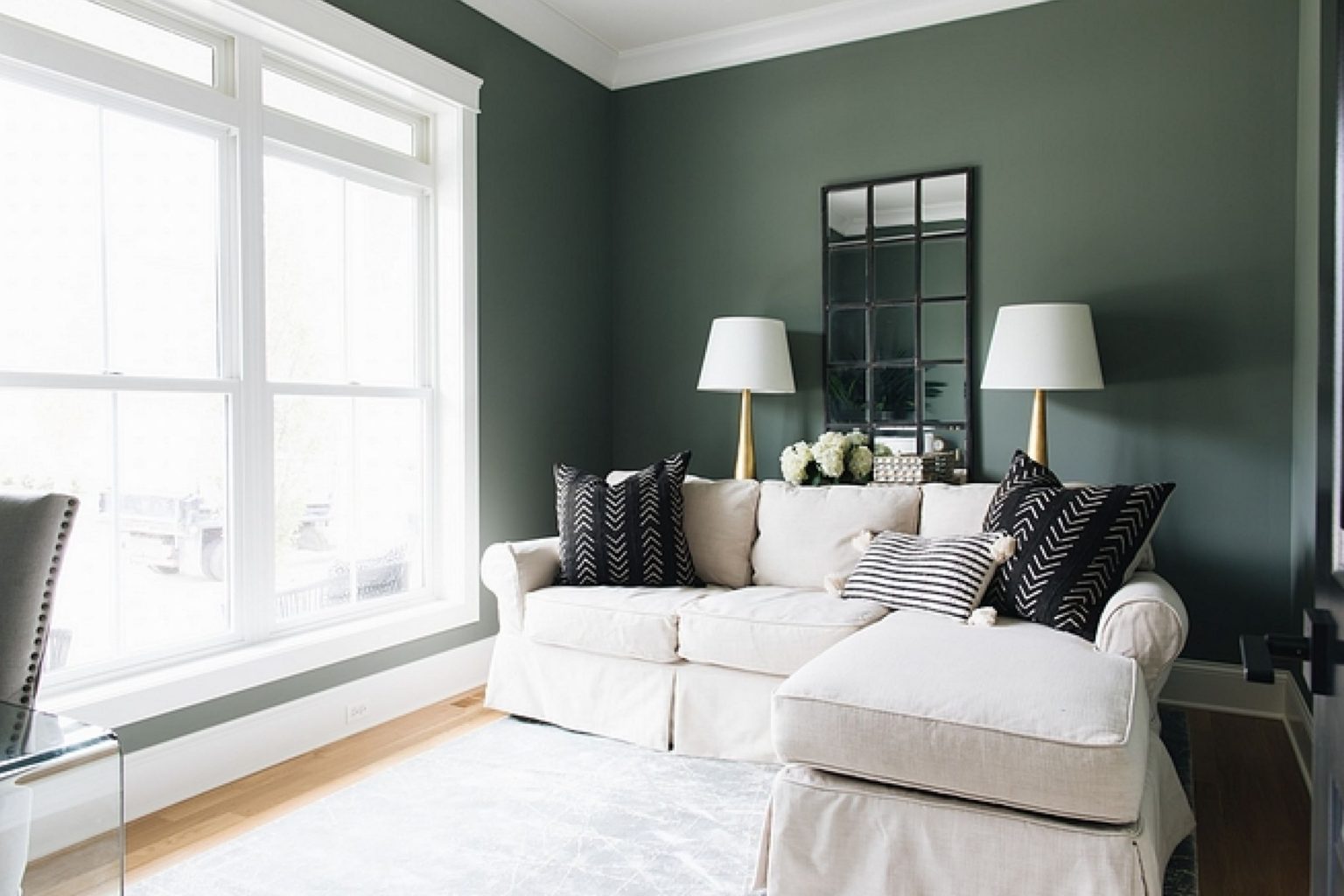 Sherwin Williams Retreat Review – Calming Bliss for Your Home