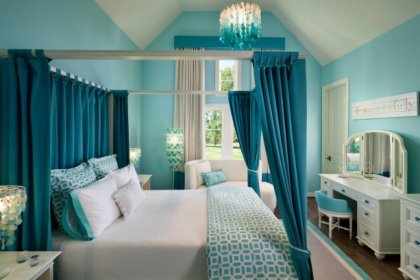 Best Warm Blue Paint Colors to Cozy Up Your Home