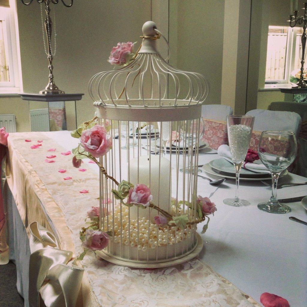 Birdcage-Inspired Table Centrepiece