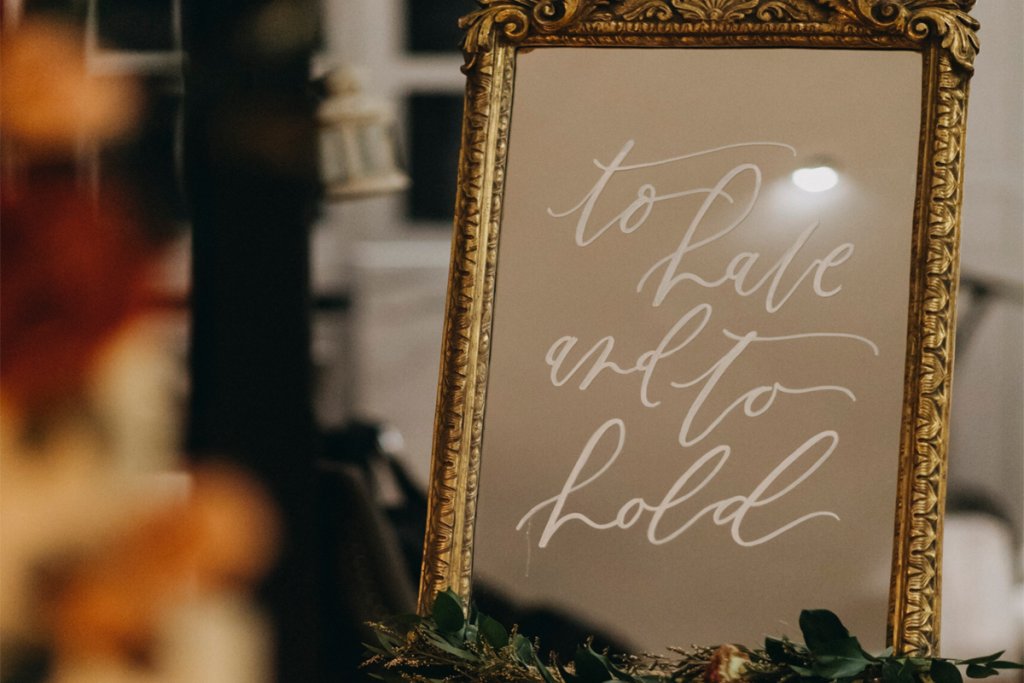 Calligraphy Love Quotes on Mirrors