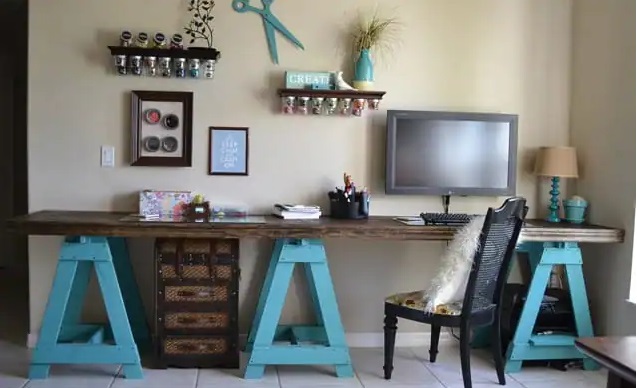 DIY Craft Desk Ideas for Your Craft Room