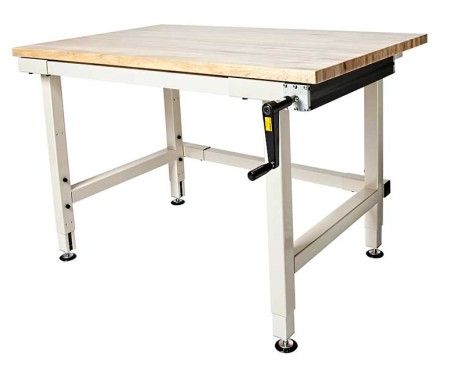 Desks With Adjustable Height