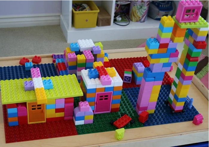 Dual Purpose Lego Table