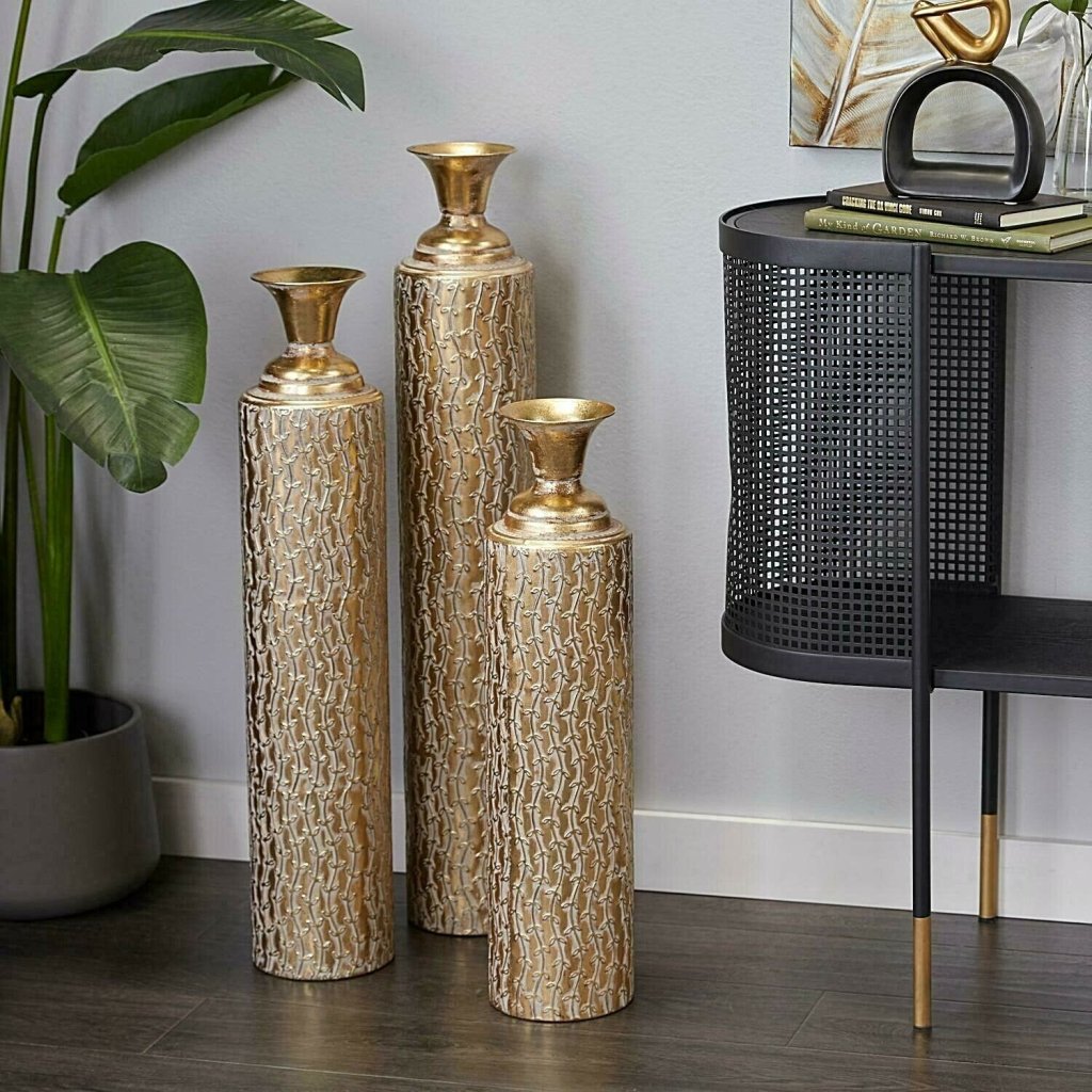 Gold:Silver Accent Vase