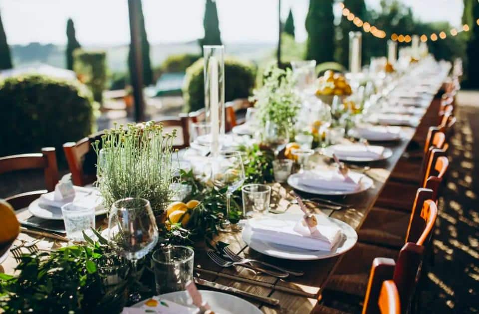 Greenery Table Runner Centrepiece