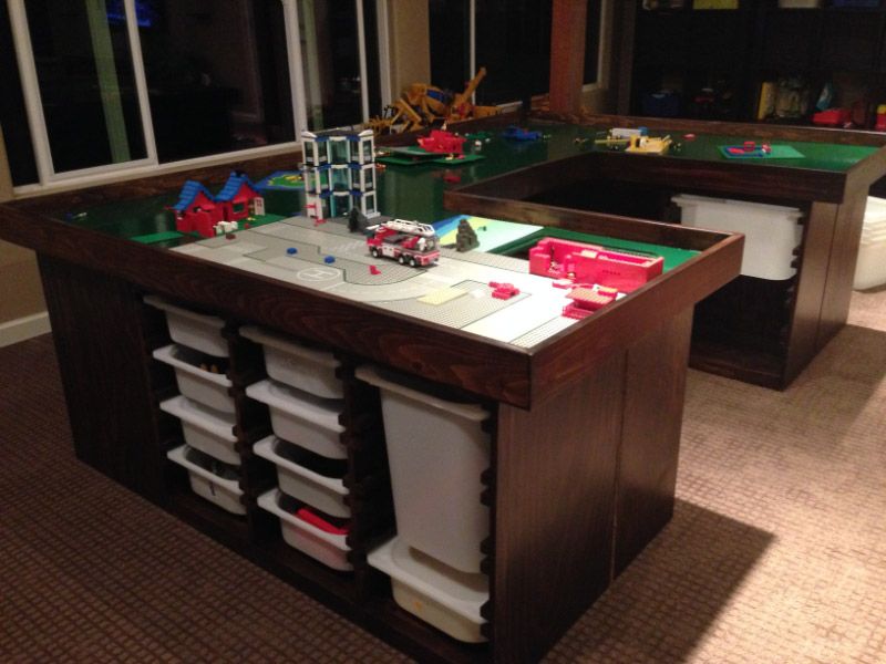 Large-Scale Lego Table