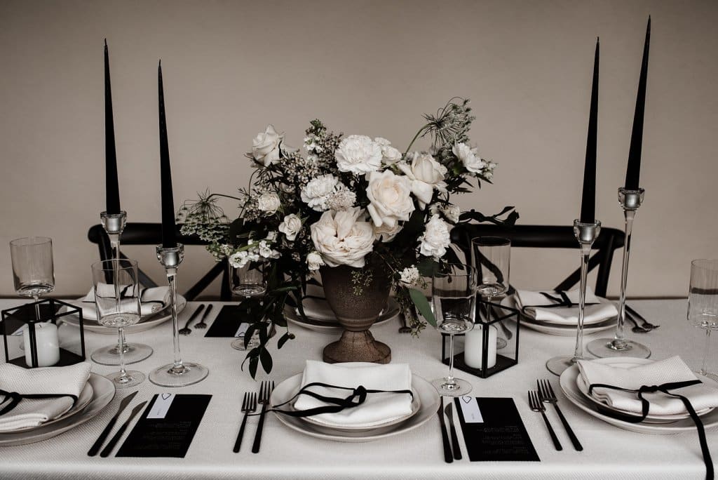 Minimal Wedding Table Centrepieces