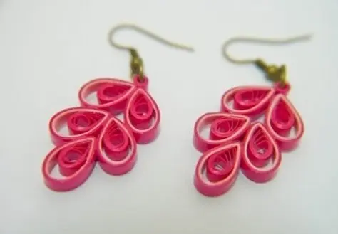 Paper Quilled Earrings.jpeg