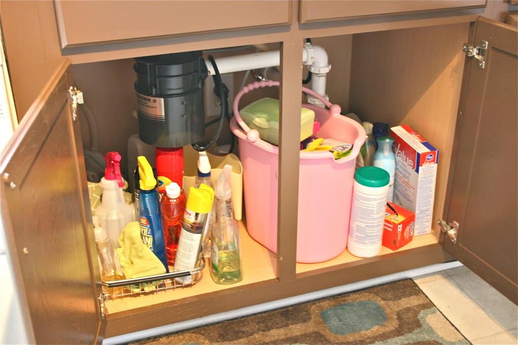 Using a Shoerack for Cleaning Supplies