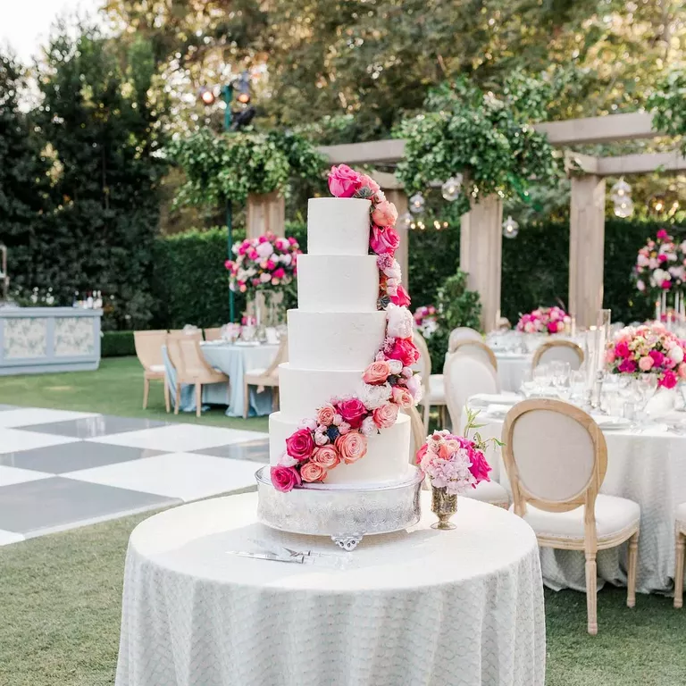 White Wedding Cake with Fresh Roses
