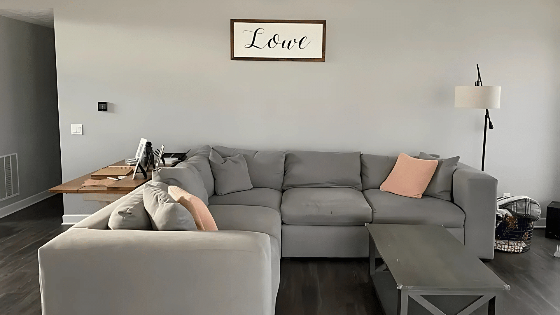 Living_Room_Create_a_Calm__Inviting_Space_for_Family_Gatherings