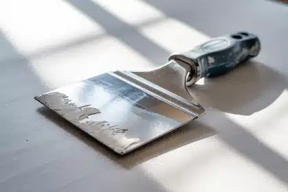Putty Knives 360°: From Tiny Fixes to Big Wins