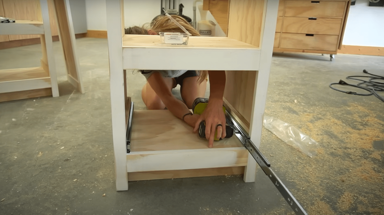 Step_4_Building_the_Cabinet_Doors_and_Drawer_Boxes