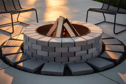 Build the Perfect Backyard Fire Pit: Step-by-Step