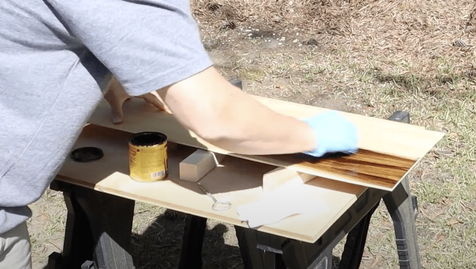 Step_3_Stain_and_Finish