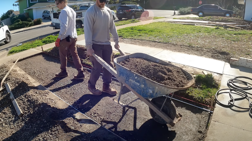 Step_4_Adding_the_Sand_Layer