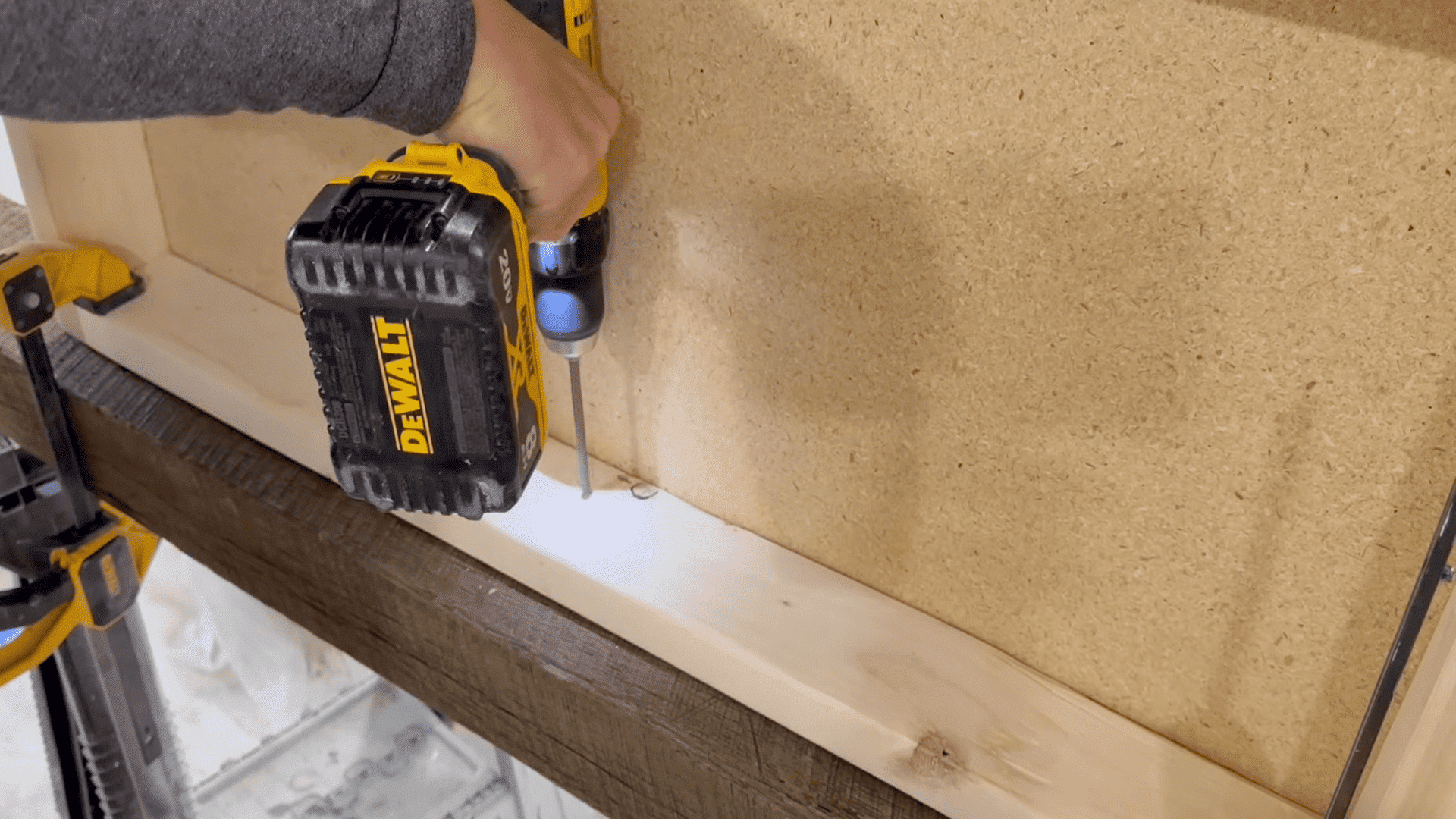 Step_5_Attach_the_Drawer_to_the_Mantel