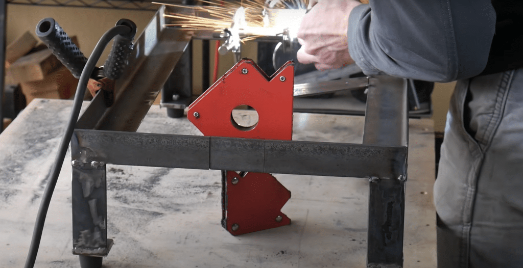BUILDING FRAME
