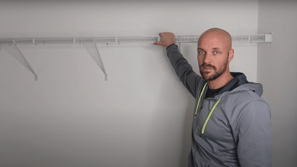 Remove-Support-Brackets-Wire-Shelves