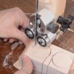 band saw blade guide.png