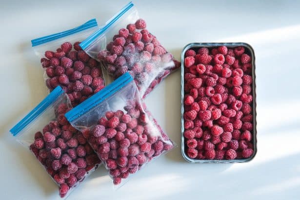 how to freeze raspberries